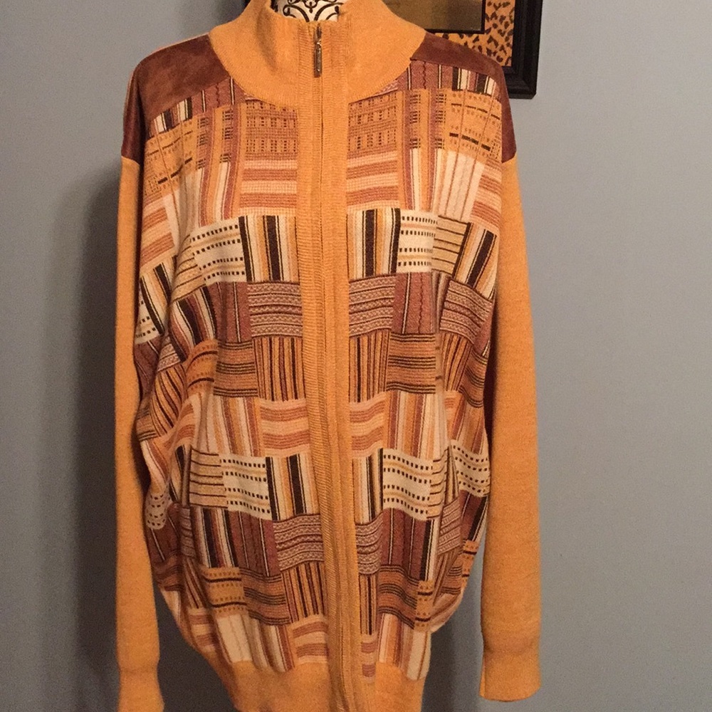 Men’s sweater